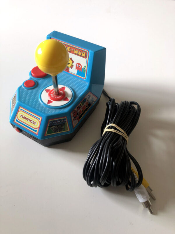 Namco MS. Pac-Man. Plug n Play(ingen lader - ikke testet)