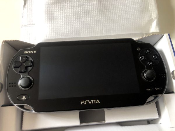 PS Vita 1004(konsol i original emballage) - Image 6