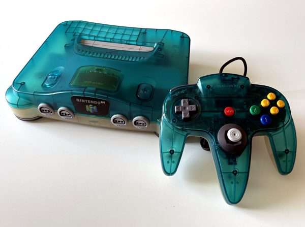 Japansk Nintendo 64 Ice Blue - se billeder